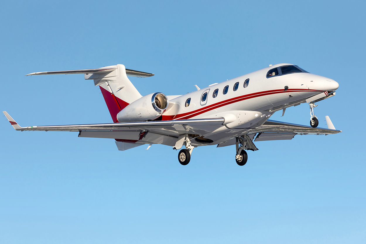 very light jet embraer in flight